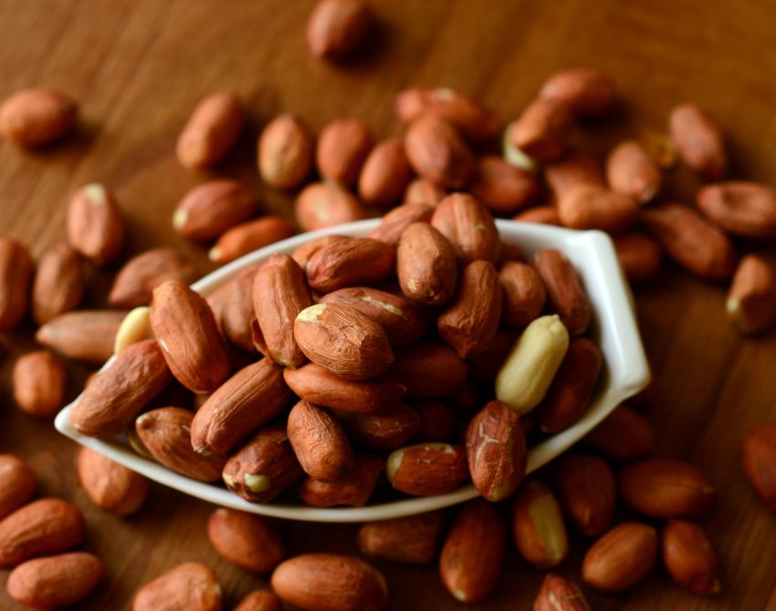 grigorijkalyuzhnyj-peanuts-5749132